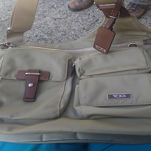 Tumi shoulder bag - Picture 2 of 2
